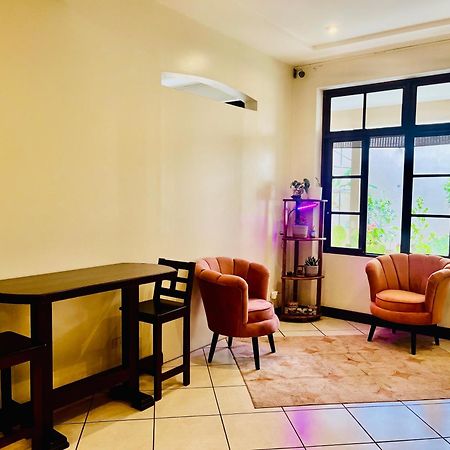 Ester'S Place Escazu ภายนอก รูปภาพ
