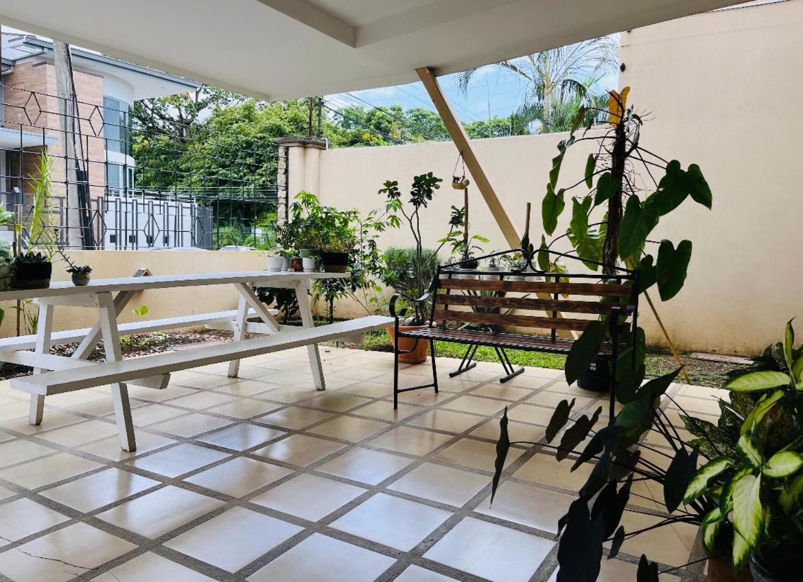 Ester'S Place Escazu ภายนอก รูปภาพ