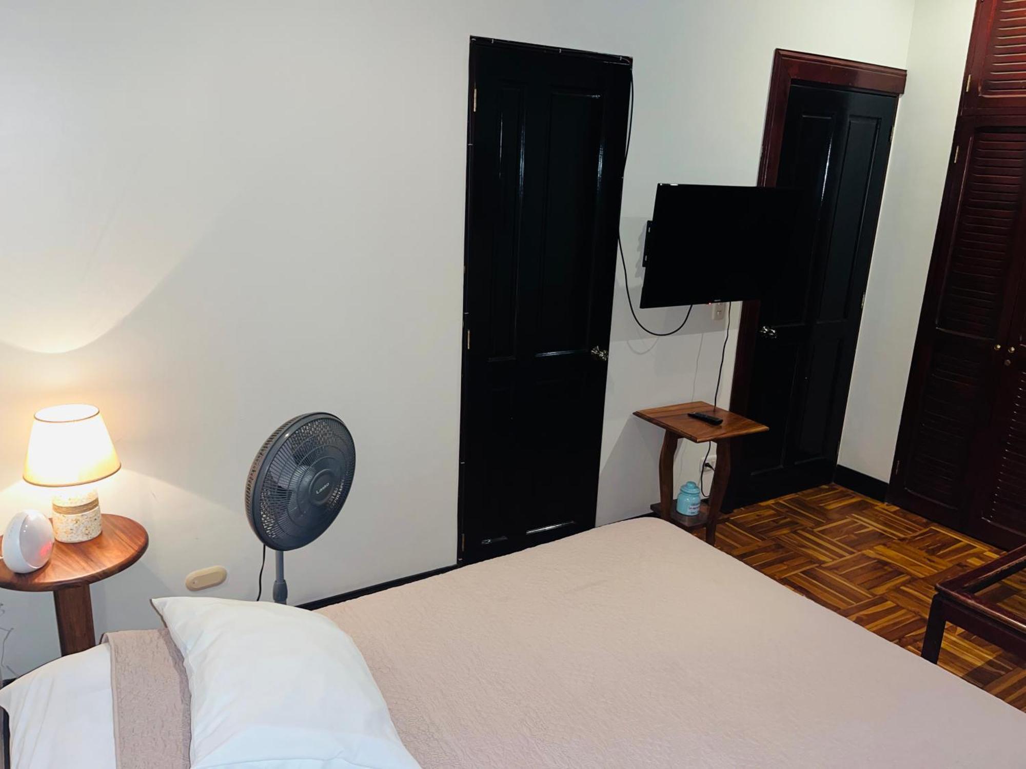Ester'S Place Escazu ภายนอก รูปภาพ