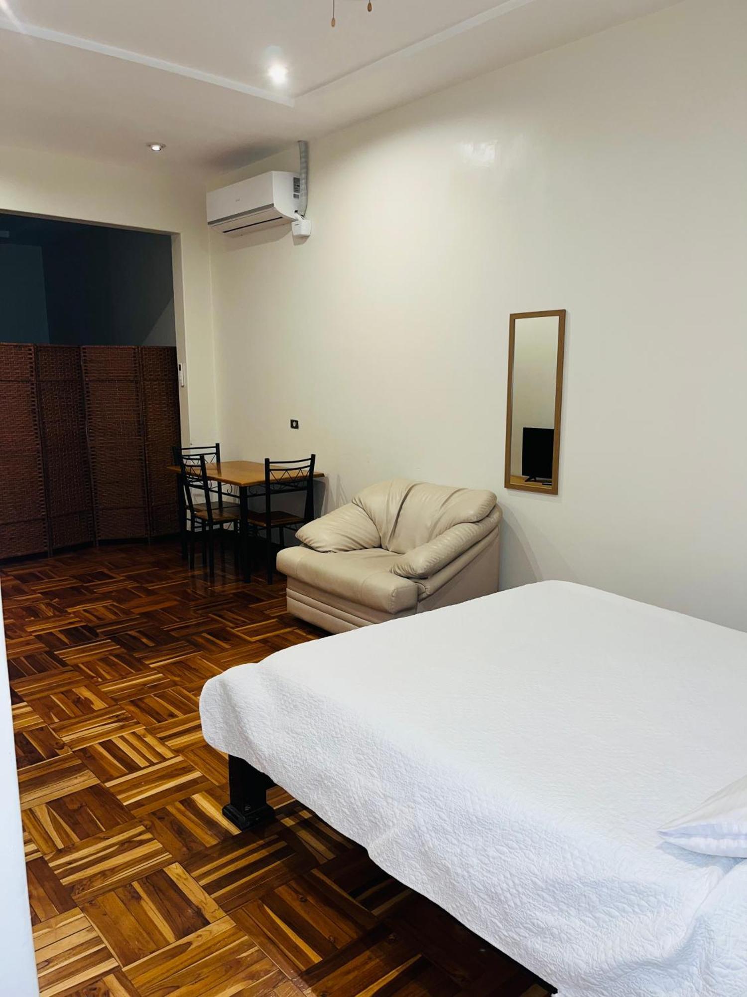 Ester'S Place Escazu ภายนอก รูปภาพ
